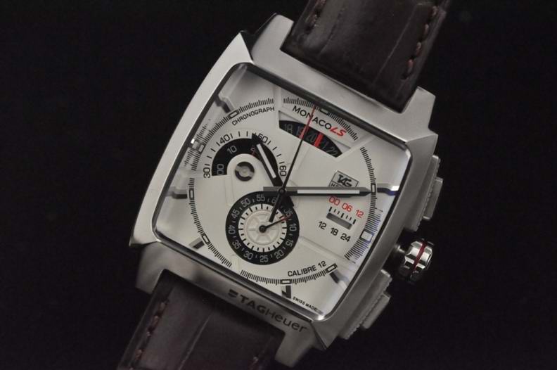 TAG Heuer Watch 606